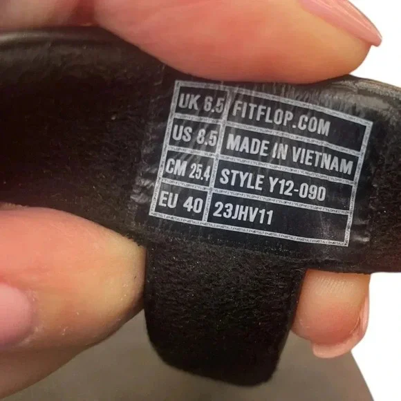 FitFlop Women's Heels Open Toe Sandals wedge black cascade stone size 8.5 used - Picture 7 of 7